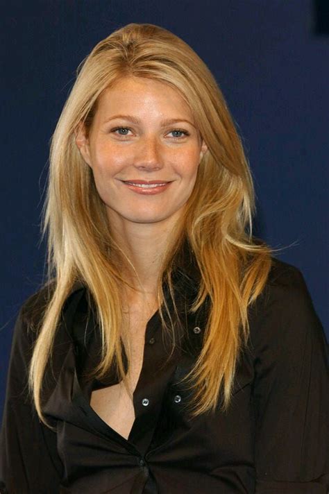 gwyneth paltrow giovane|Gwyneth Paltrow Says She’s Ready to Give Acting “a。